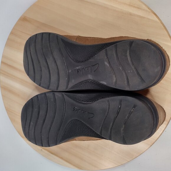 Clarks Collection Nikki Tan Suede Comfort Boho Ankle Boots Women US 9M - Picture 13 of 15